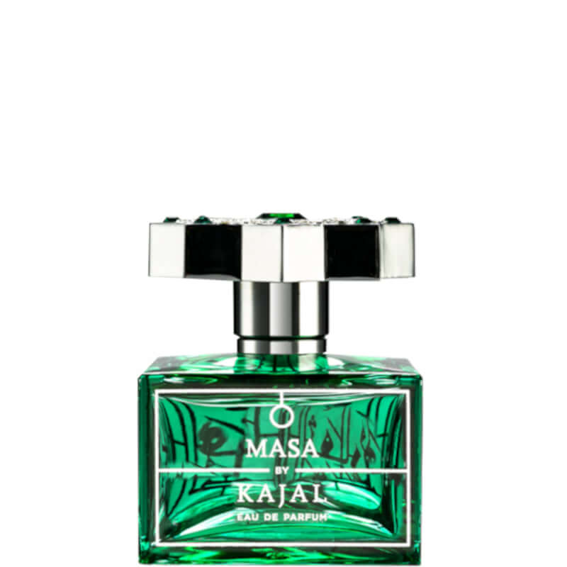 KAJAL MASA EDP 100 ML KAJAL MASA EDP 100MLMasa, il nome arabo di un diamante unico.Se avessimo un'eternità per setacciare un mare di diamanti, non ne troveremmo mai due uguali. Sono famosi per la loro unicità tanto quanto lo sono per la loro stupefacente