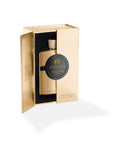 ATKINSONS 1799 HIS MAJESTY THE OUD EDP 100 ML HIS MAJESTY THE OUD EDP 100 ML Tutti i dettagli più brillantiSenti l'aroma ricco, maschile e affumicato? Non stiamo parlando di whisky, sigari o leggende del grande schermo, ma di His Majesty Your Oud di Atkin